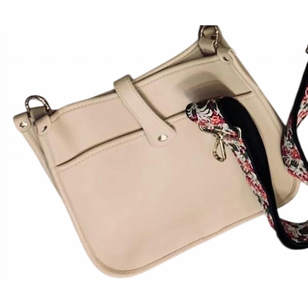 NEW LATITUDES messenger purse bag in vegan beach